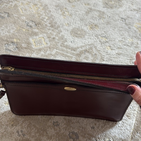 Vintage Reem Burgundy Leather Handbag Made in USA - Picture 14 of 15